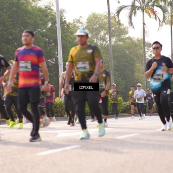 Runner Photo 6540399