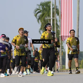 Runner Photo 6540408