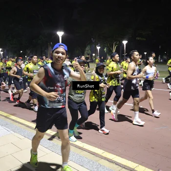 Runner Photo 6540419