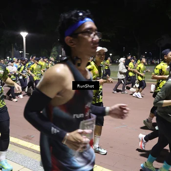 Runner Photo 6540421
