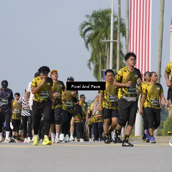 Runner Photo 6540427