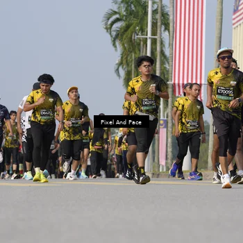 Runner Photo 6540440