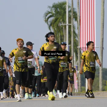 Runner Photo 6540447