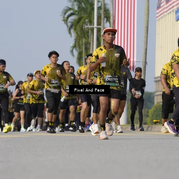 Runner Photo 6540449