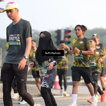 Runner Photo 6540461