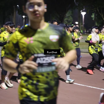 Runner Photo 6540474