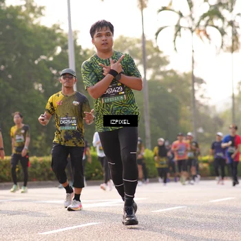 Runner Photo 6540479