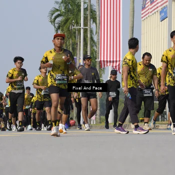 Runner Photo 6540494