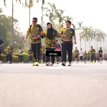 Runner Photo 6540495