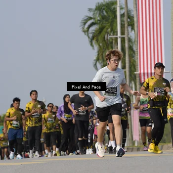 Runner Photo 6540575