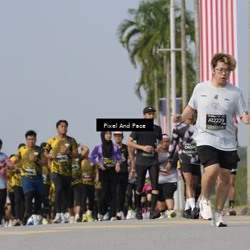 Runner Photo 6540580