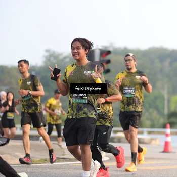Runner Photo 6540594