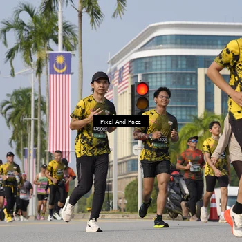 Runner Photo 6540622