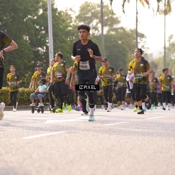 Runner Photo 6540642
