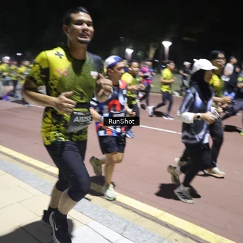 Runner Photo 6540645
