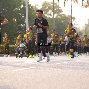 Runner Photo 6540655