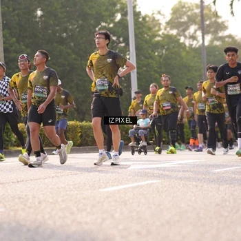Runner Photo 6540656