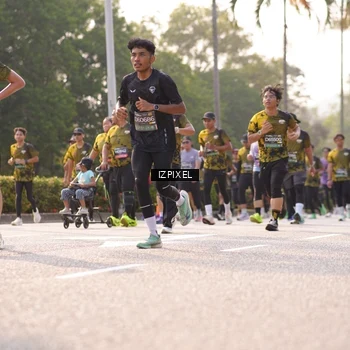 Runner Photo 6540662