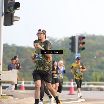 Runner Photo 6540666
