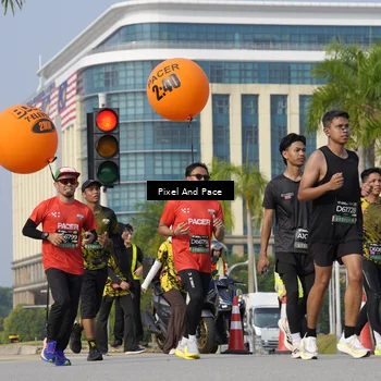Runner Photo 6540672