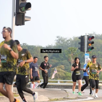 Runner Photo 6540673