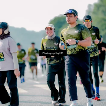 Runner Photo 6540686