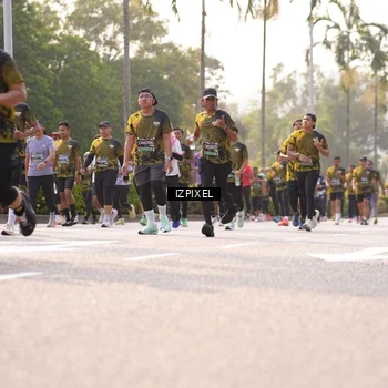Runner Photo 6540694