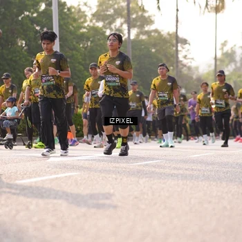 Runner Photo 6540697