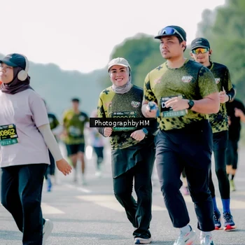 Runner Photo 6540699