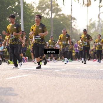 Runner Photo 6540719