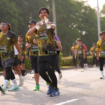 Runner Photo 6540743