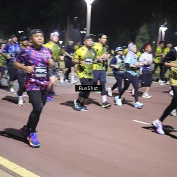 Runner Photo 6540745