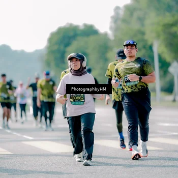 Runner Photo 6540764