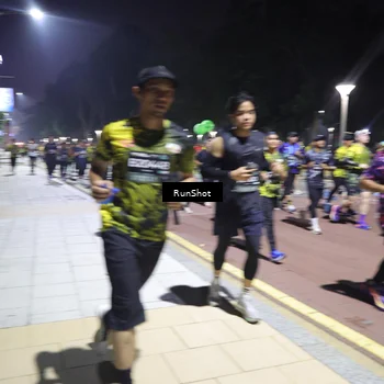 Runner Photo 6540769