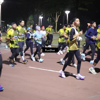 Runner Photo 6540777