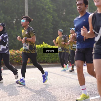 Runner Photo 6540801