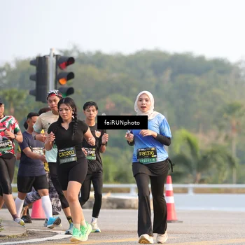 Runner Photo 6540808