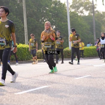 Runner Photo 6540883