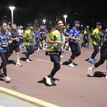 Runner Photo 6540884