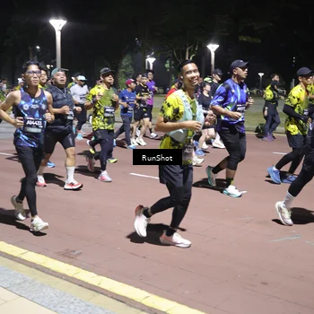 Runner Photo 6540902