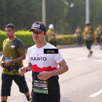 Runner Photo 6540912