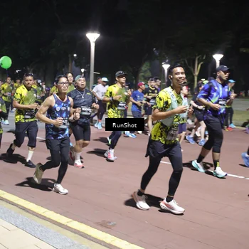 Runner Photo 6540915