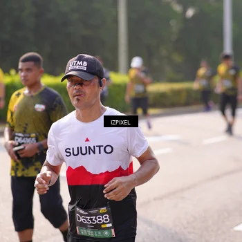 Runner Photo 6540918