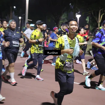 Runner Photo 6540936