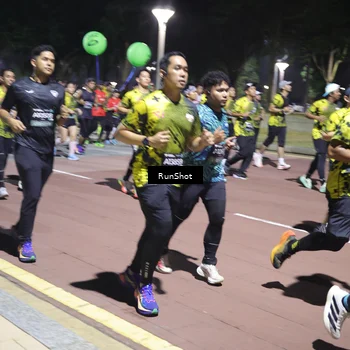 Runner Photo 6540996
