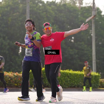 Runner Photo 6540997