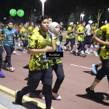 Runner Photo 6540998