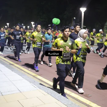 Runner Photo 6541006