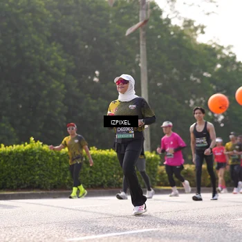 Runner Photo 6541015