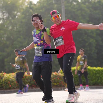 Runner Photo 6541031